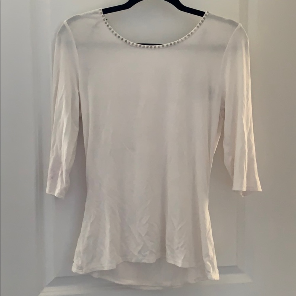 Buckle brand cream colored top